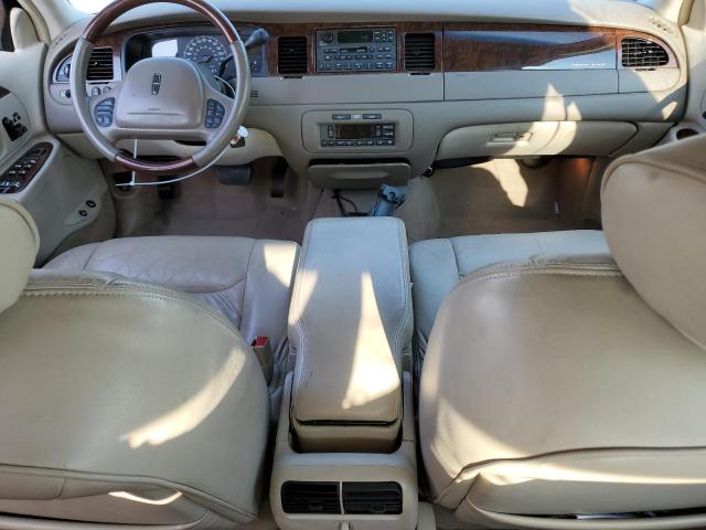 1LNHM82W21Y612691 - 2001 LINCOLN TOWN CAR SIGNATURE BEIGE photo 8