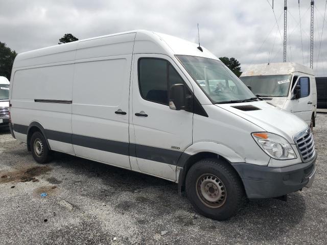 WDYPE8CC0D5810164 - 2013 FREIGHTLINER SPRINTER 2500 WHITE photo 4