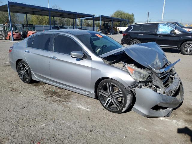 1HGCR2F58HA210953 - 2017 HONDA ACCORD SPORT SILVER photo 4