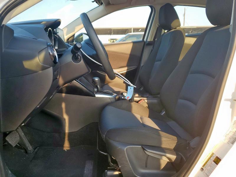 3MYDLBYV3JY306378 - 2018 TOYOTA YARIS IA 白色 照片 7