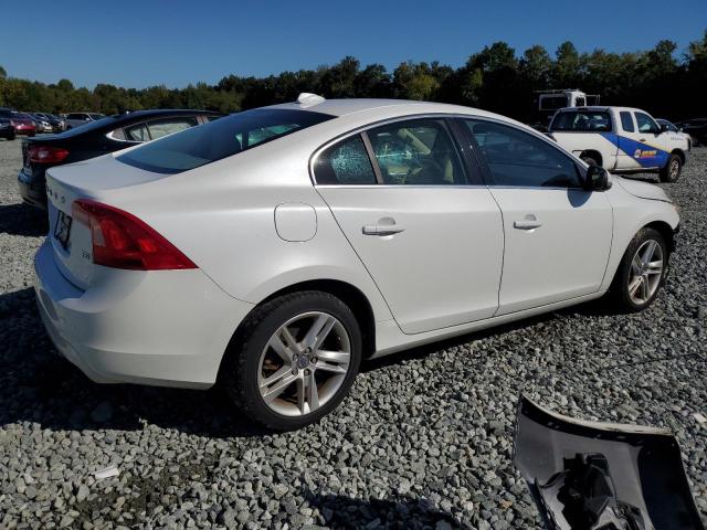 YV126MFB1F2301312 - 2015 VOLVO S60 PREMIER WHITE photo 3