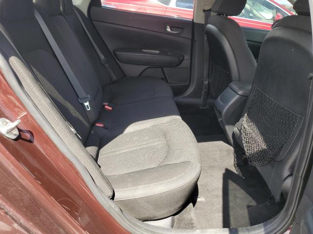 5XXGT4L33KG340344 - 2019 KIA OPTIMA LX كستنائي صورة 10