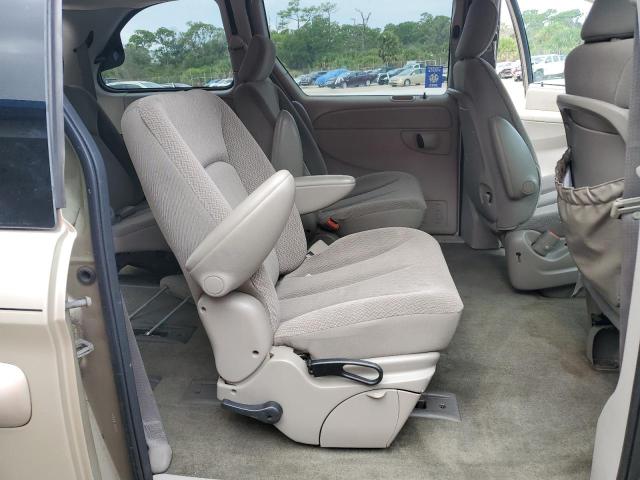 1A4GP45R76B564812 - 2006 CHRYSLER TOWN & COU ბეჟი ფოტო 11