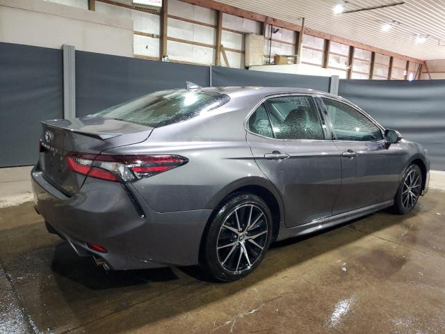 4T1G11AK8PU187973 - 2023 TOYOTA CAMRY SE NIGHT SHADE GRAY photo 3