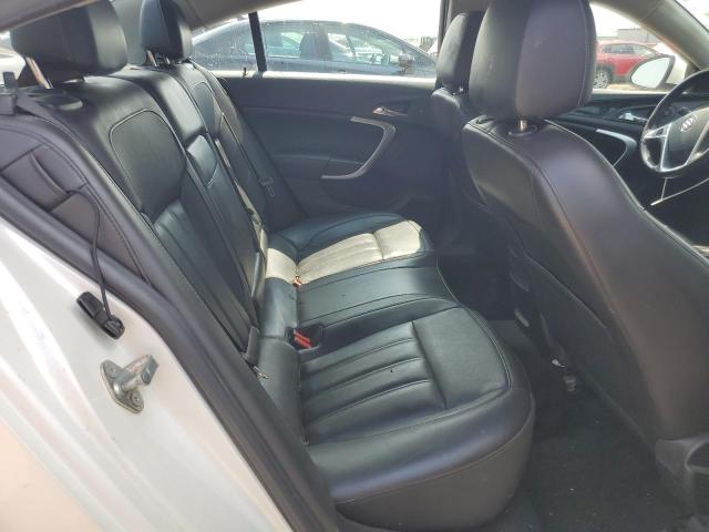 2G4GR5ERXC9212709 - 2012 BUICK REGAL WHITE photo 10