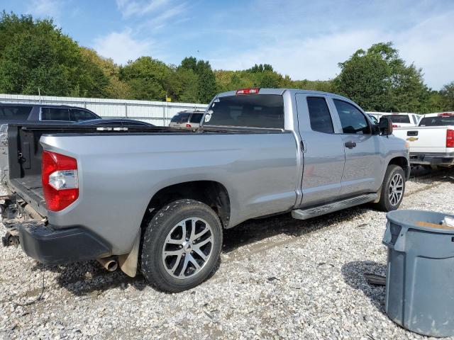 5TFCY5F11EX017634 - 2014 TOYOTA TUNDRA DOUBLE CAB SR/SR5 GRAY photo 3