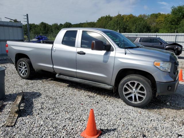 5TFCY5F11EX017634 - 2014 TOYOTA TUNDRA DOUBLE CAB SR/SR5 GRAY photo 4