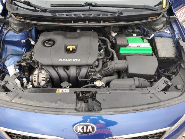 3KPFL4A78JE260885 - 2018 KIA FORTE LX ლურჯი ფოტო 11