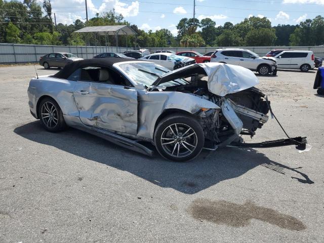 1FATP8UH6H5334402 - 2017 FORD MUSTANG SILVER photo 4