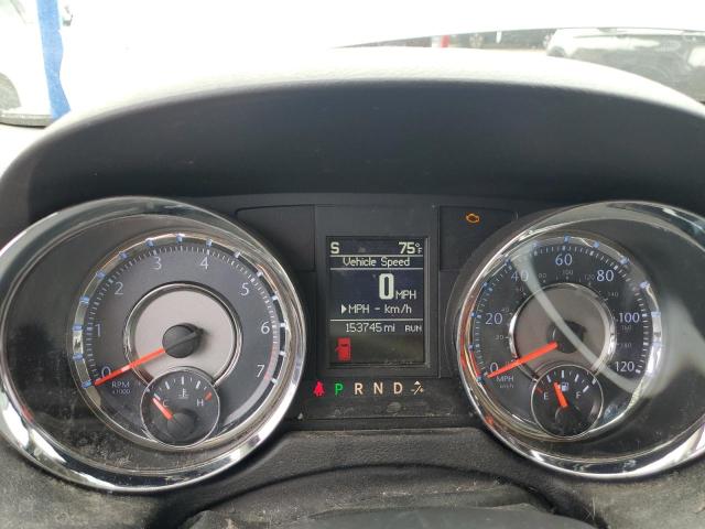 2C4RC1BG5ER318921 - 2014 CHRYSLER TOWN & COU TOURING SILVER photo 9