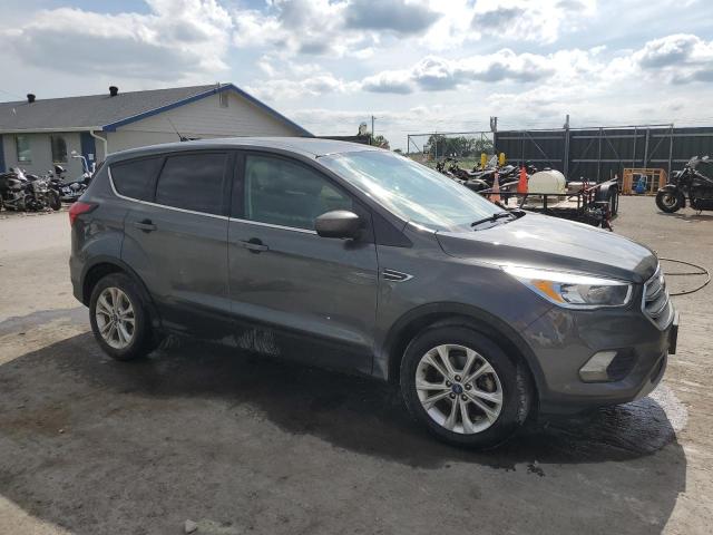 1FMCU0GDXKUB31146 - 2019 FORD ESCAPE SE ნაცრისფერი ფოტო 4