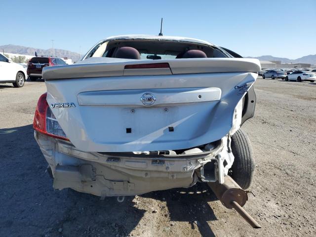 3N1CN7AP1JK442544 - 2018 NISSAN VERSA S 银色 照片 6