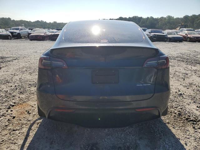 7SAYGDEE4RA227183 - 2024 TESLA MODEL Y GRAY photo 6