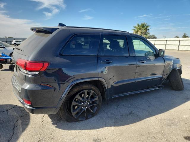 1C4RJEAGXJC338454 - 2018 JEEP GRAND CHER LAREDO GRAY photo 3