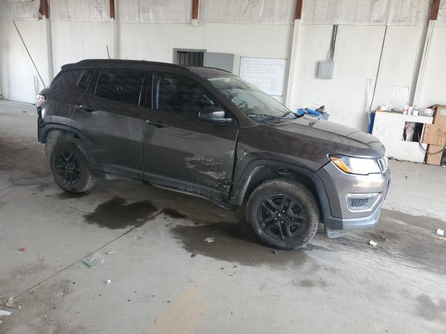3C4NJDAB6JT107925 - 2018 JEEP COMPASS SPORT GRAY photo 4