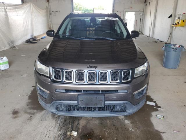 3C4NJDAB6JT107925 - 2018 JEEP COMPASS SPORT GRAY photo 5