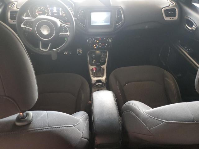 3C4NJDAB6JT107925 - 2018 JEEP COMPASS SPORT GRAY photo 8