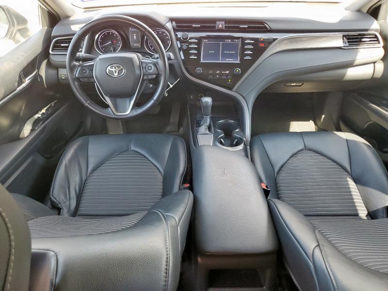 4T1B11HK0KU189712 - 2019 TOYOTA CAMRY L WHITE photo 8