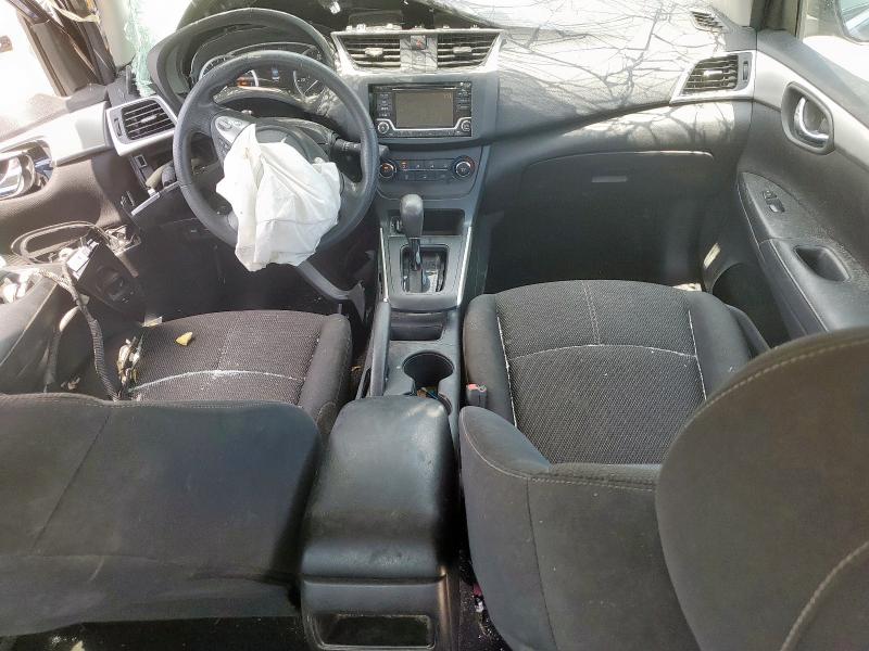 3N1AB7AP0JY212622 - 2018 NISSAN SENTRA S 蓝色 照片 8