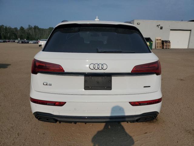 WA1EAAFY8M2113317 - 2021 AUDI Q5 PROGRESSIV WHITE photo 6