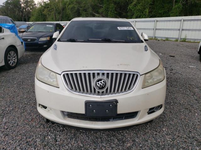 1G4GL5GG2AF119359 - 2010 BUICK ALLURE/LAC CXL WHITE photo 5