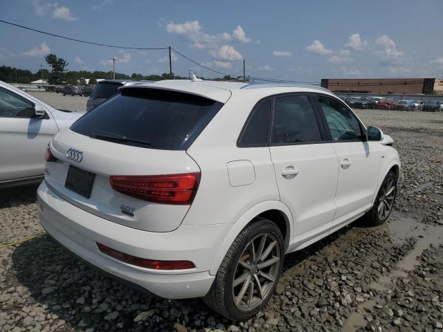 WA1ECCFS8JR014887 - 2018 AUDI Q3 PREMIUM WHITE photo 3