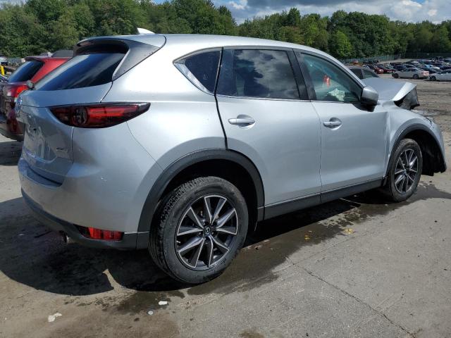 JM3KFADM2J0333254 - 2018 MAZDA CX-5 GRAND TOURING SILVER photo 3