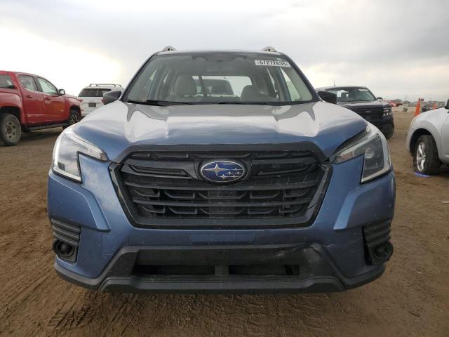 JF2SKACC2PH402789 - 2023 SUBARU FORESTER 蓝色 照片 5