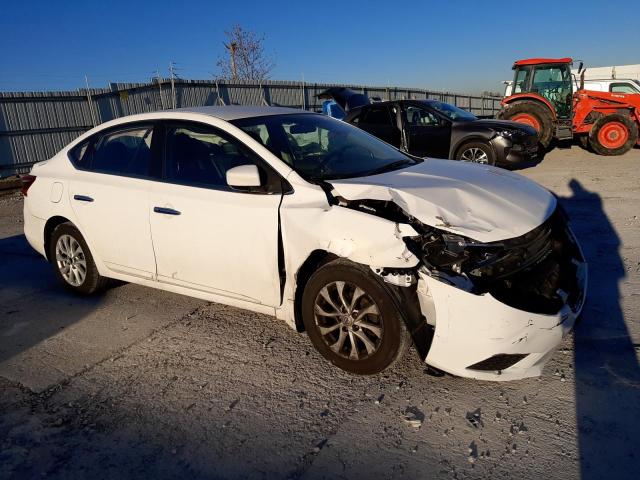 3N1AB7AP6JL639106 - 2018 NISSAN SENTRA S WHITE photo 4