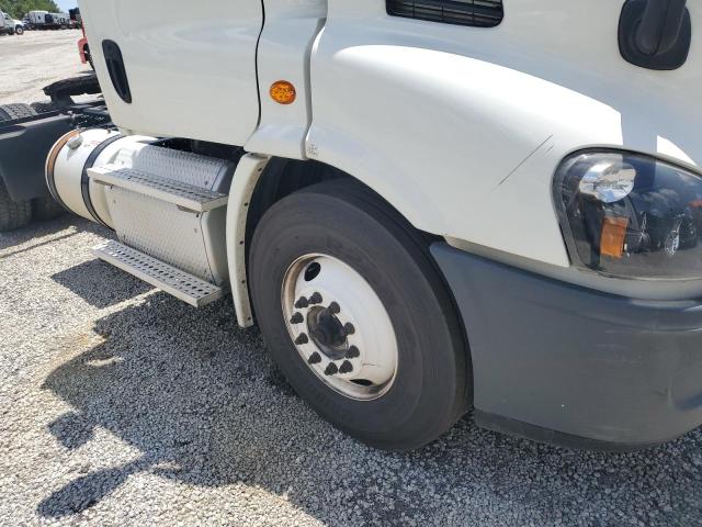 3AKBGADV2HSJH7863 - 2017 FREIGHTLINER CASCADIA 1 Weiß Foto 9