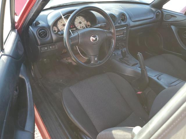 JM1NB353410207643 - 2001 MAZDA MX-5 MIATA BASE RED photo 8