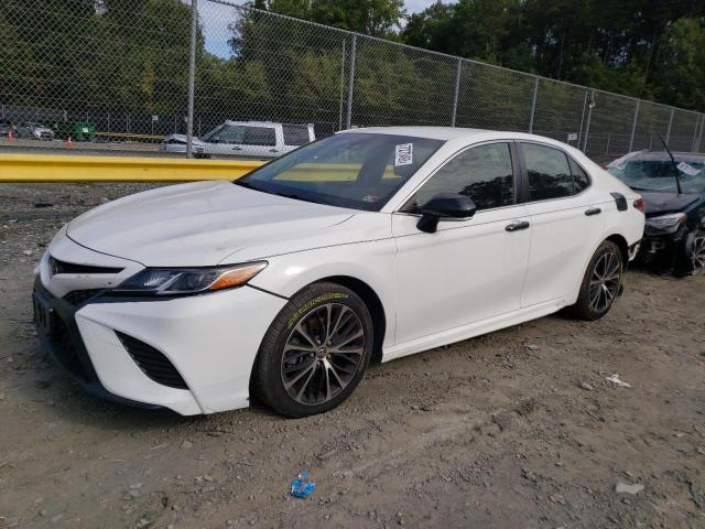 JTNB11HK7J3026110 - 2018 TOYOTA CAMRY XSE L WHITE photo 1