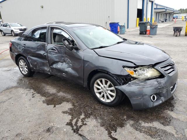 4T1BF3EK4BU197538 - 2011 TOYOTA CAMRY BASE GRAY photo 4