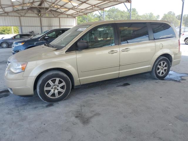 2010 CHRYSLER TOWN & COU LX, 