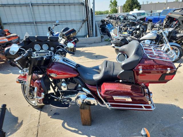 1HD1FC41X8Y627954 - 2008 HARLEY-DAVIDSON FLHTCUI RED photo 3