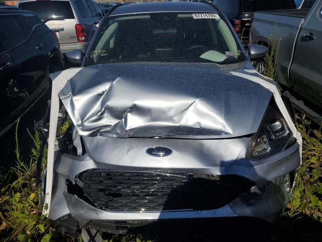1FMCU9H64NUB90802 - 2022 FORD ESCAPE SEL SILVER photo 5