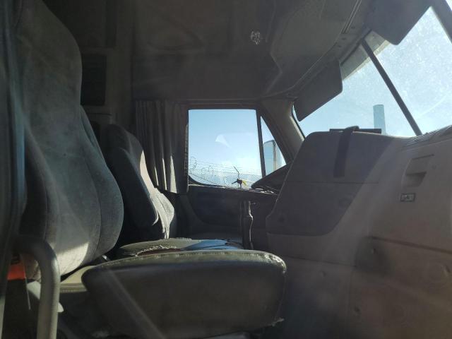 1FUJGLDR8DSBT3511 - 2013 FREIGHTLINER CASCADIA YELLOW photo 5