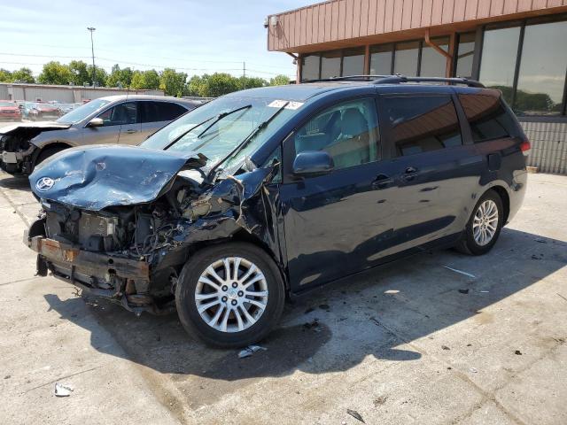 5TDYK3DC9BS009895 - 2011 TOYOTA SIENNA XLE BLUE photo 1