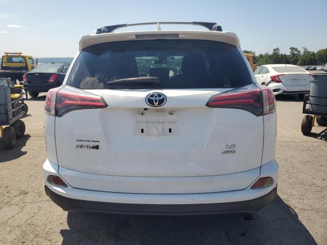 JTMBFREV0HJ116532 - 2017 TOYOTA RAV4 LE WHITE photo 6