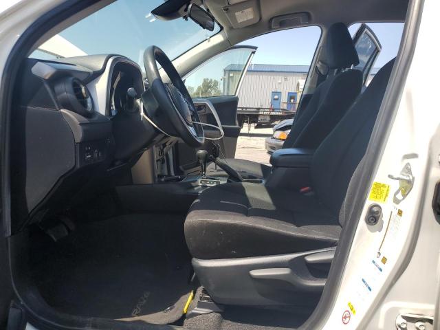 JTMBFREV0HJ116532 - 2017 TOYOTA RAV4 LE WHITE photo 7