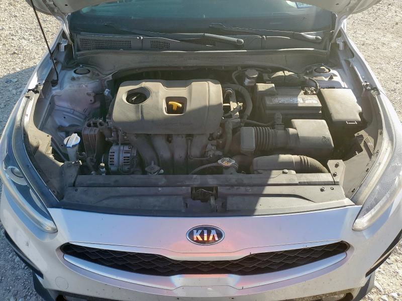 3KPF24AD0KE109291 - 2019 KIA FORTE FE Gümüş foto 11