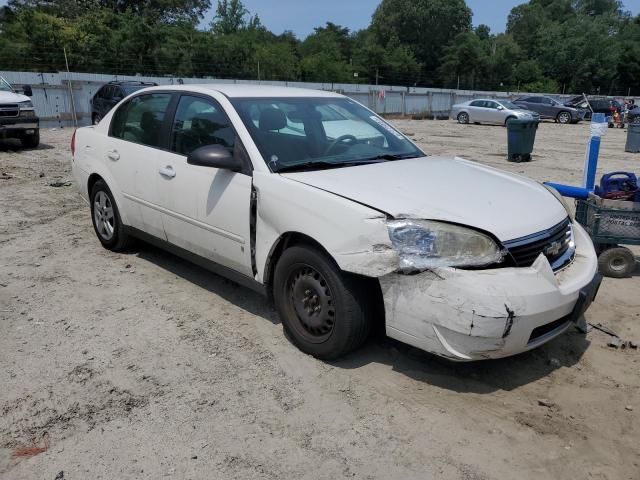 1G1ZS57NX7F267906 - 2007 CHEVROLET MALIBU LS WHITE photo 4