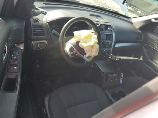 1FM5K8AR8FGB52034 - 2015 FORD EXPLORER POLICE INTERCEPTOR თეთრი ფოტო 8