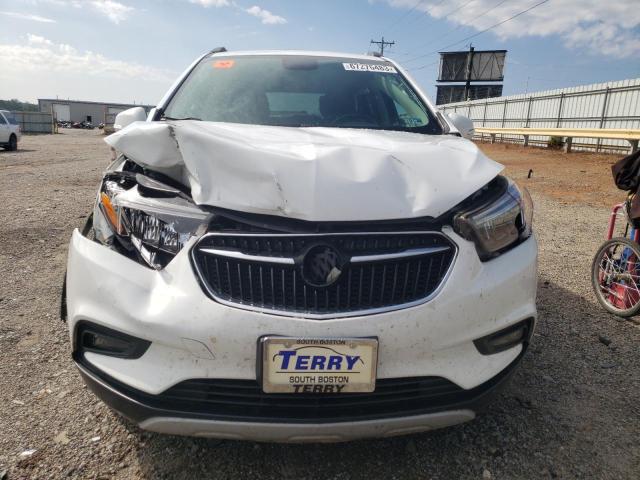 KL4CJGSM8KB879347 - 2019 BUICK ENCORE AWD ESSENCE WHITE photo 5