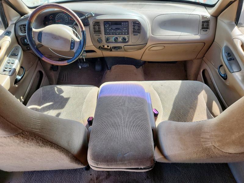 1FMRU1863XLC25219 - 1999 FORD EXPEDITION TAN photo 8