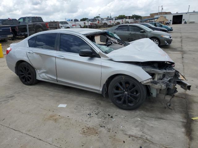 1HGCR2F53DA279043 - 2013 HONDA ACCORD SPORT SILVER photo 4