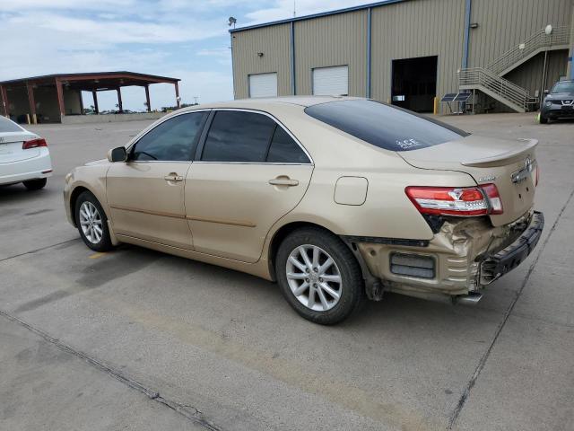 4T1BK3EK5BU127557 - 2011 TOYOTA CAMRY SE GOLD photo 2