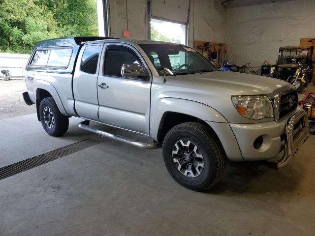 5TEUX42N87Z383998 - 2007 TOYOTA TACOMA ACCESS CAB ვერცხლისფერი ფოტო 4