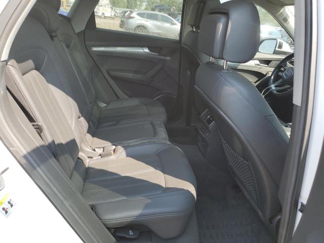 WA1CNAFY0J2116378 - 2018 AUDI Q5 PRESTIGE WHITE photo 11