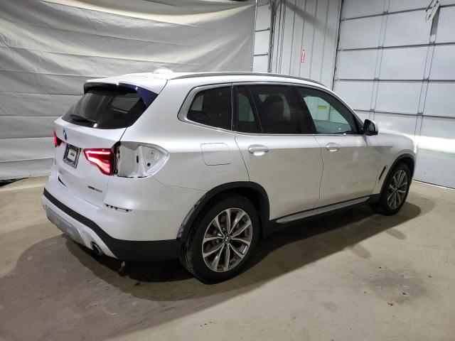 5UXTR9C5XKLP87361 - 2019 BMW X3 XDRIVE30I WHITE photo 3
